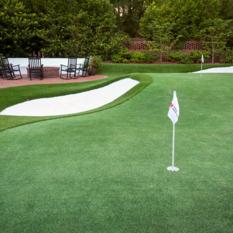Backyard Putting Green Turf: How to Create a Pro-Style Practice Space