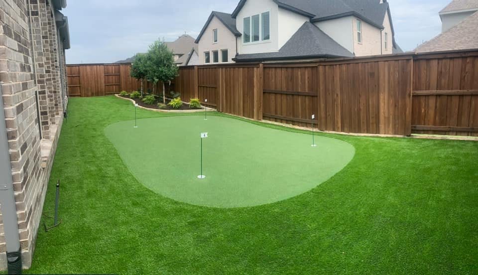 4 hole putting green in Flower Mound TX from different angle